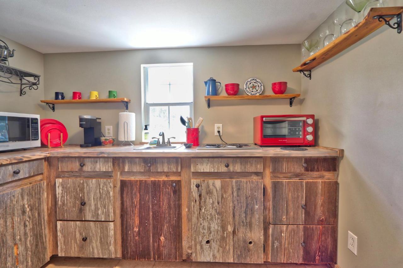 Sunflower Ridge Bungalow Wimberley Exteriér fotografie